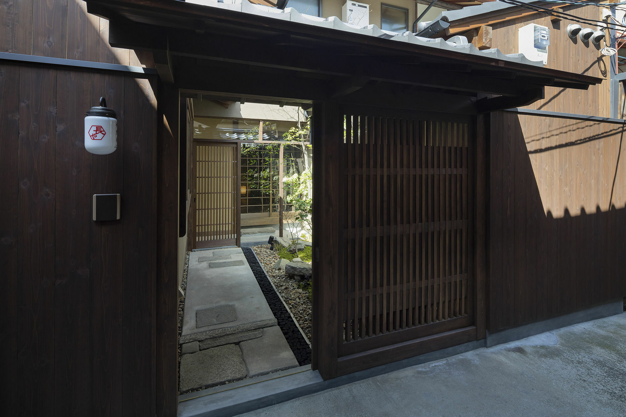京都市 長や　御所南ヴィラ エクステリア 写真